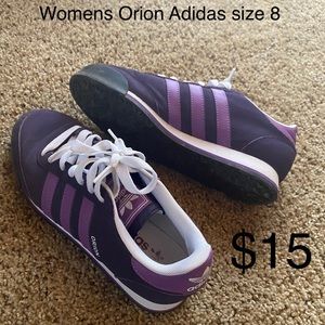 Womens Adidas size 8